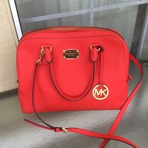 ❤️MICHAEL KORS❤️ Jet Set handbag MK